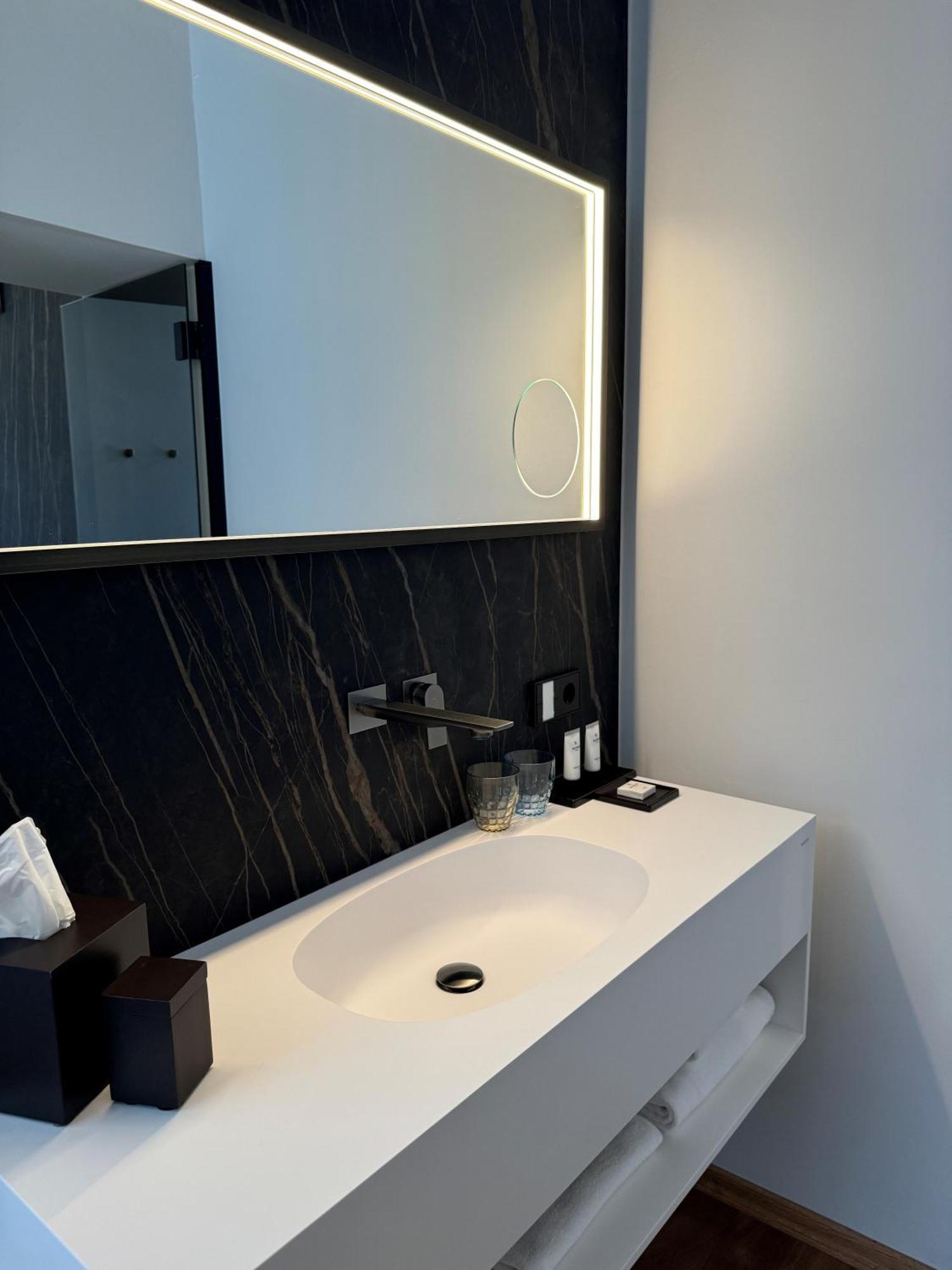 Meta Suites Historic City Living Bolzano Esterno foto