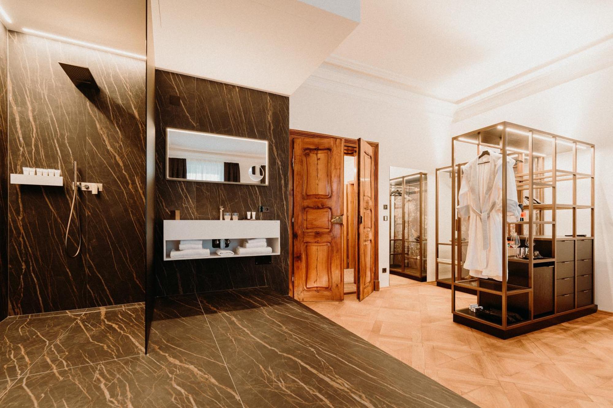 Meta Suites Historic City Living Bolzano Esterno foto