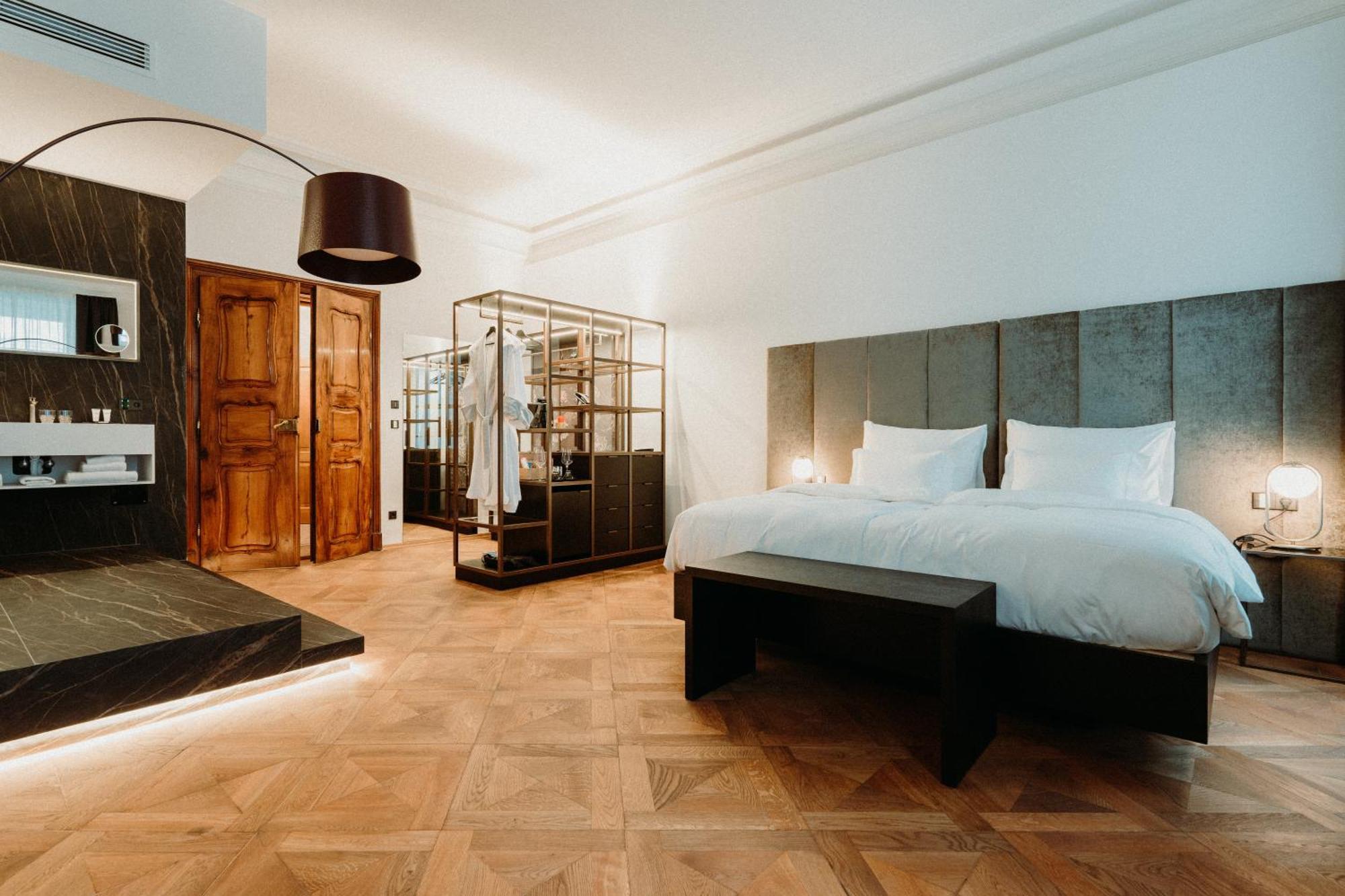 Meta Suites Historic City Living Bolzano Esterno foto