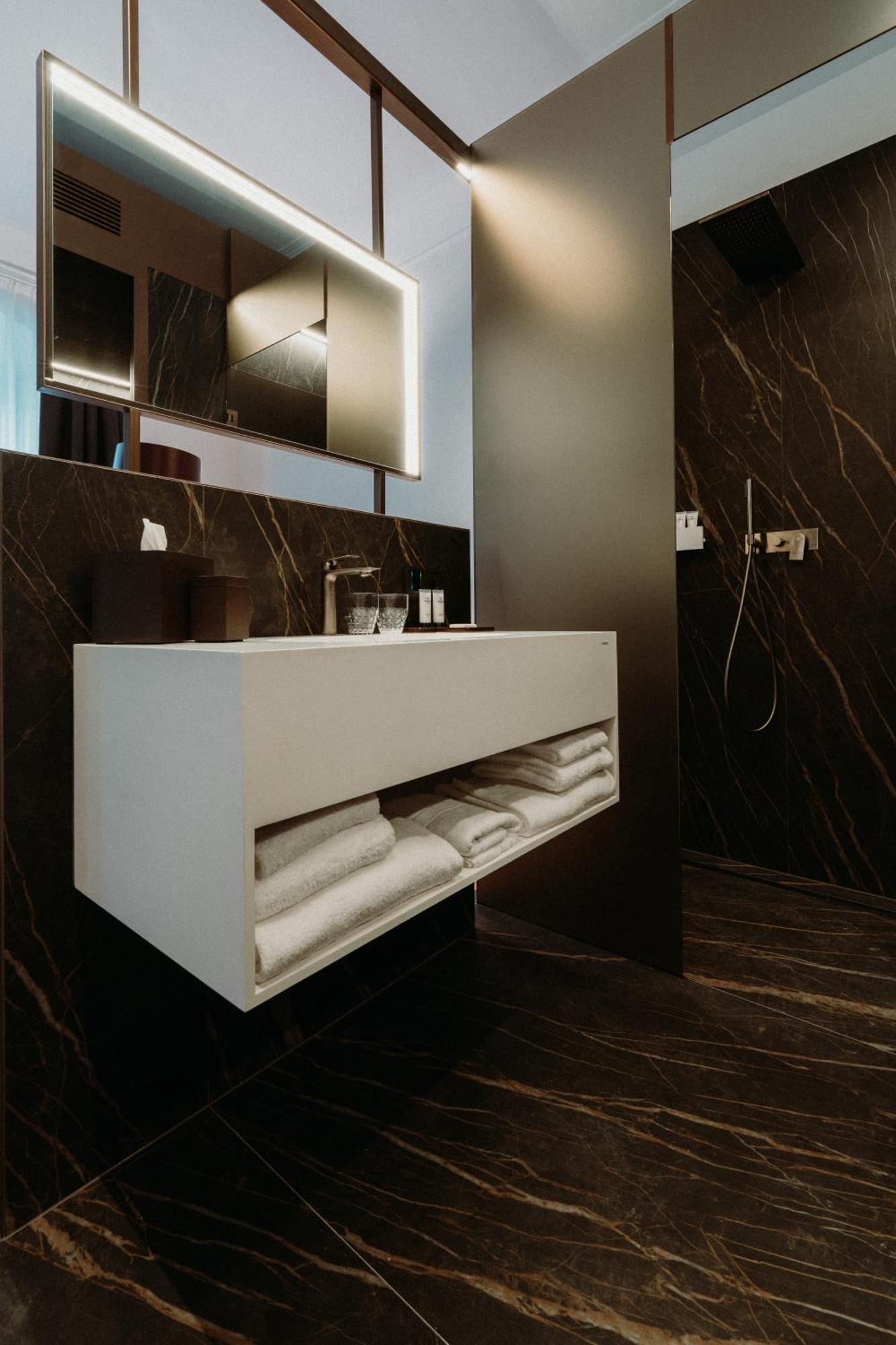 Meta Suites Historic City Living Bolzano Esterno foto